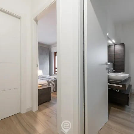 Giulia's House Апартаменты